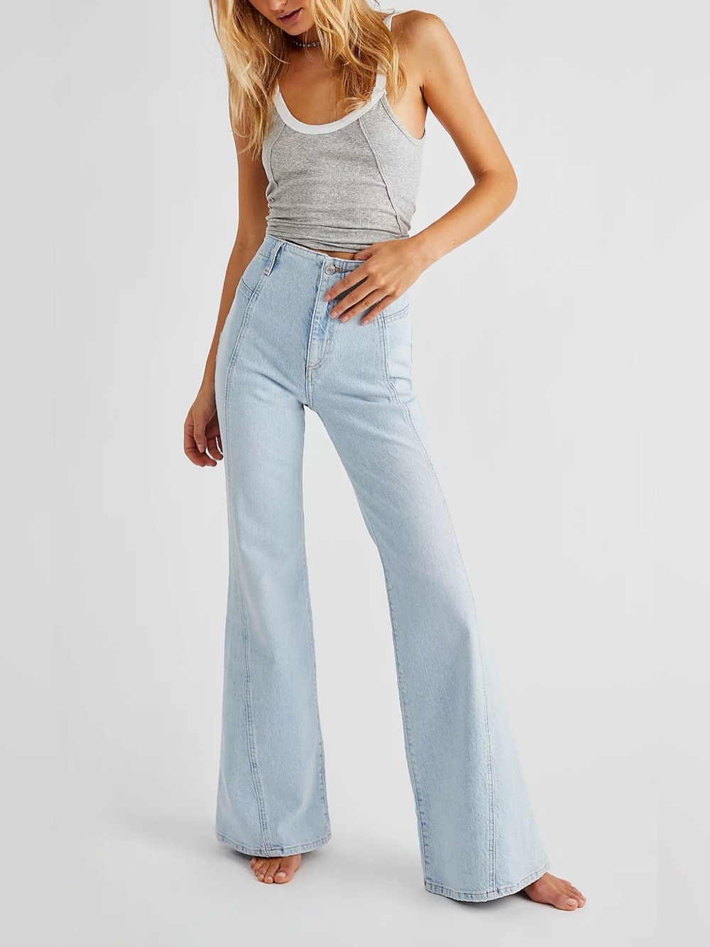 We The Free Florence High Rise Flared Light Washed Jeans Size 27 Boho Retro